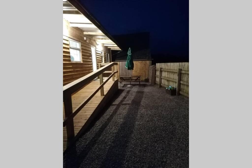 Featheredge Corner Lodge ウェルズ エクステリア 写真