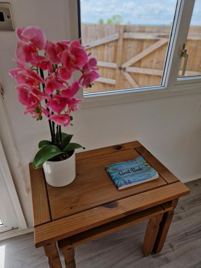 Featheredge Corner Lodge ウェルズ エクステリア 写真